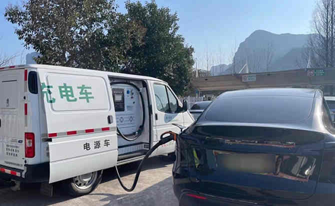 永和汽车搭电